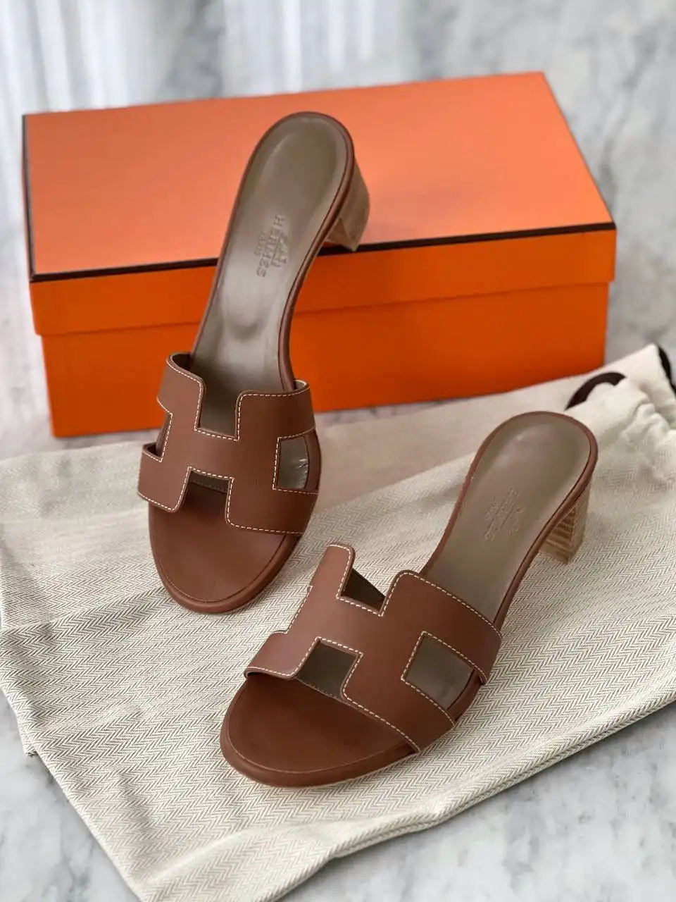 Hermes Oasis Gold - photo 1