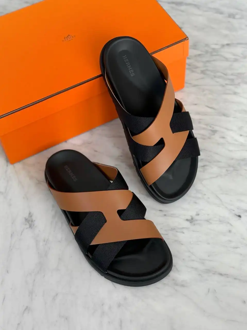 Hermes Hermes Kazimir Sandal Naturel Noir