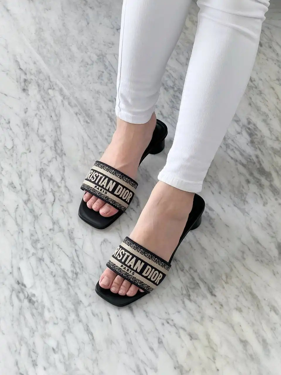 DIOR Dior Dway New Heels Navy
