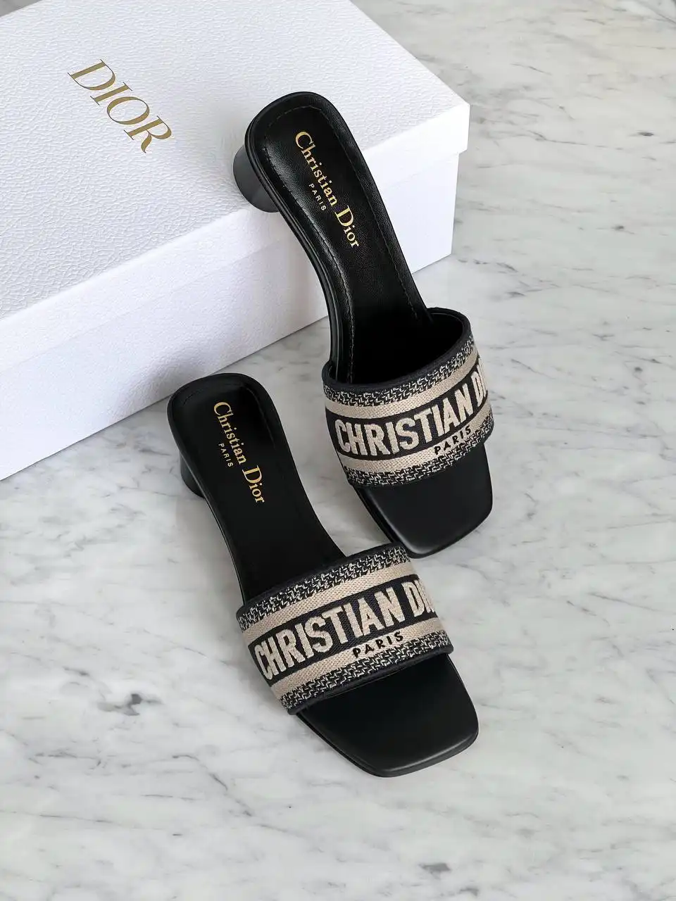 DIOR Dior Dway New Heels Navy