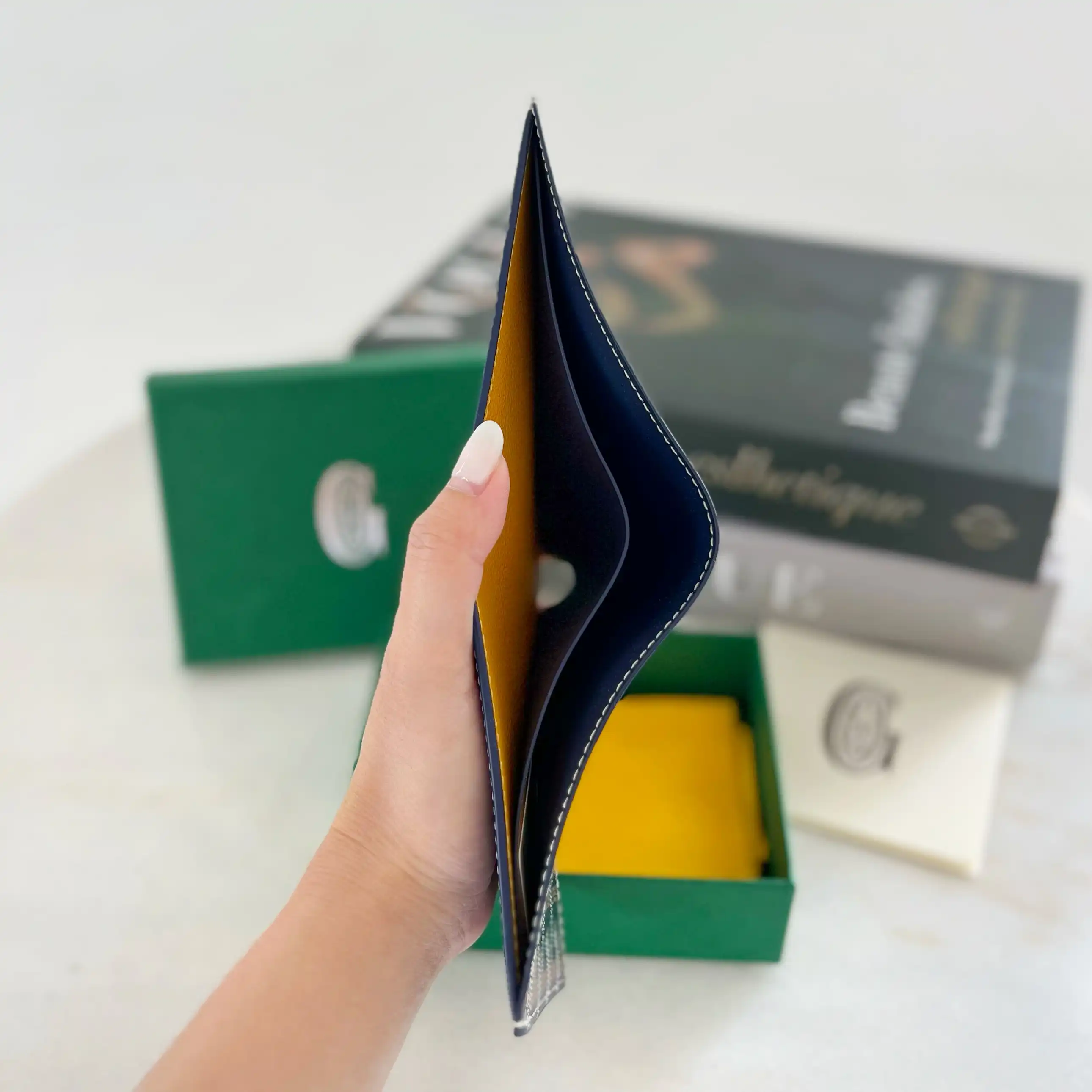 Goyard Victoire Wallet - photo 3