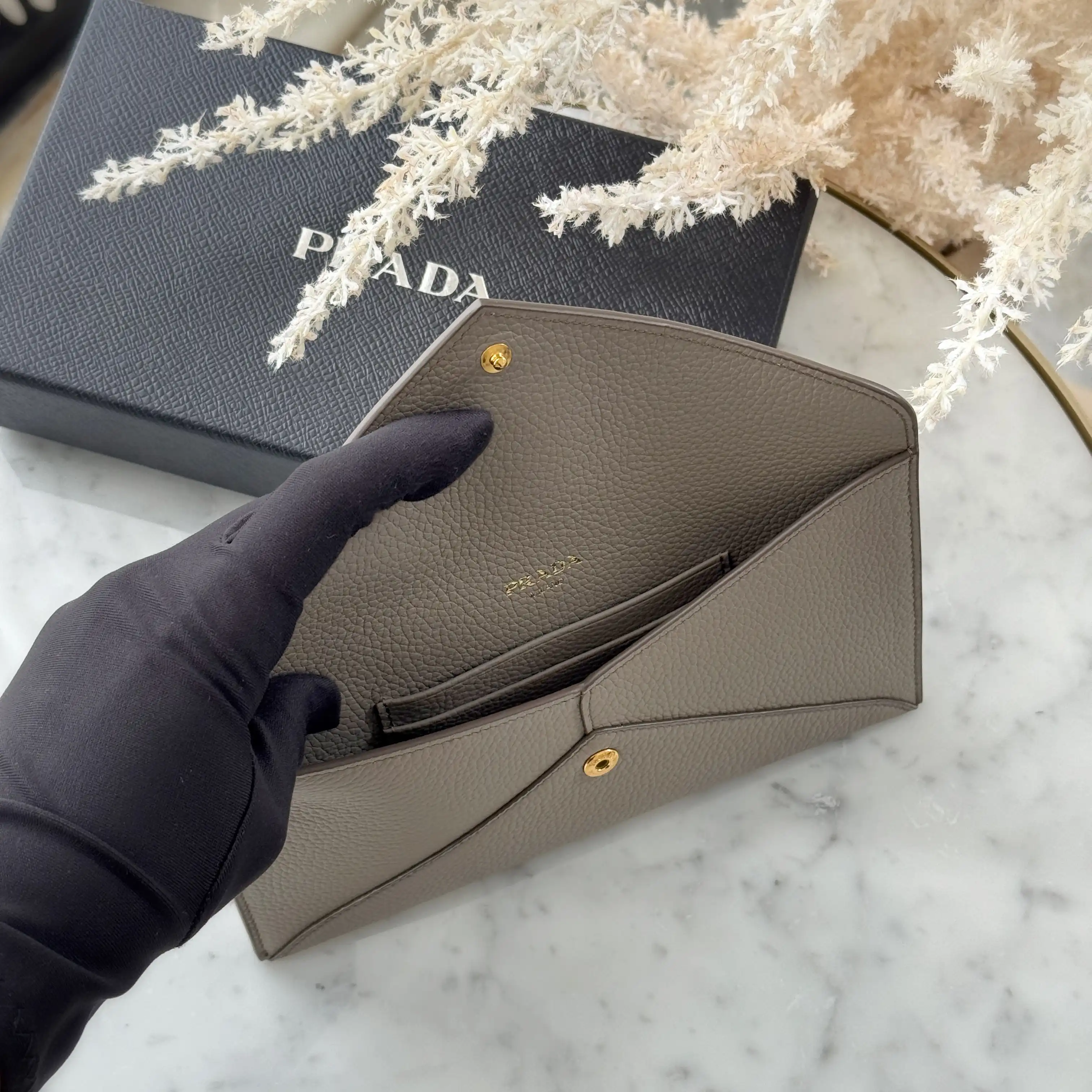Prada Envelope Wallet Grained Leather - photo 3