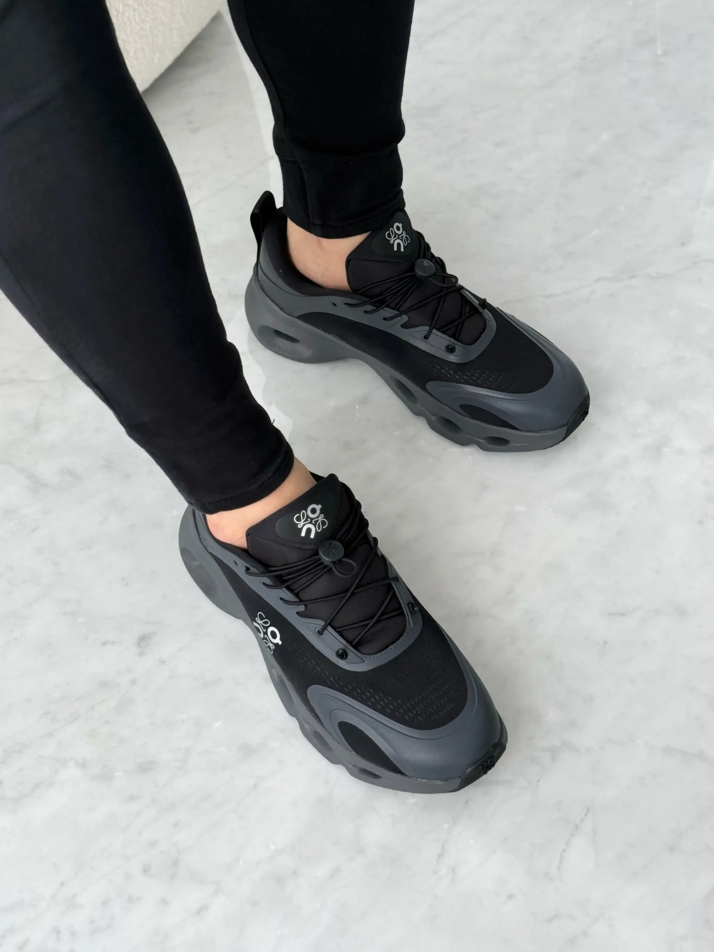 Loewe X ON Cloudsolo Sneaker Men Black - photo 5
