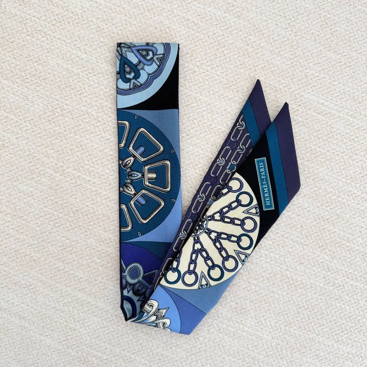 Hermes Hermes Twilly Effet Kaleidoscope Twilly Bleu Jean / Crème / Indigo