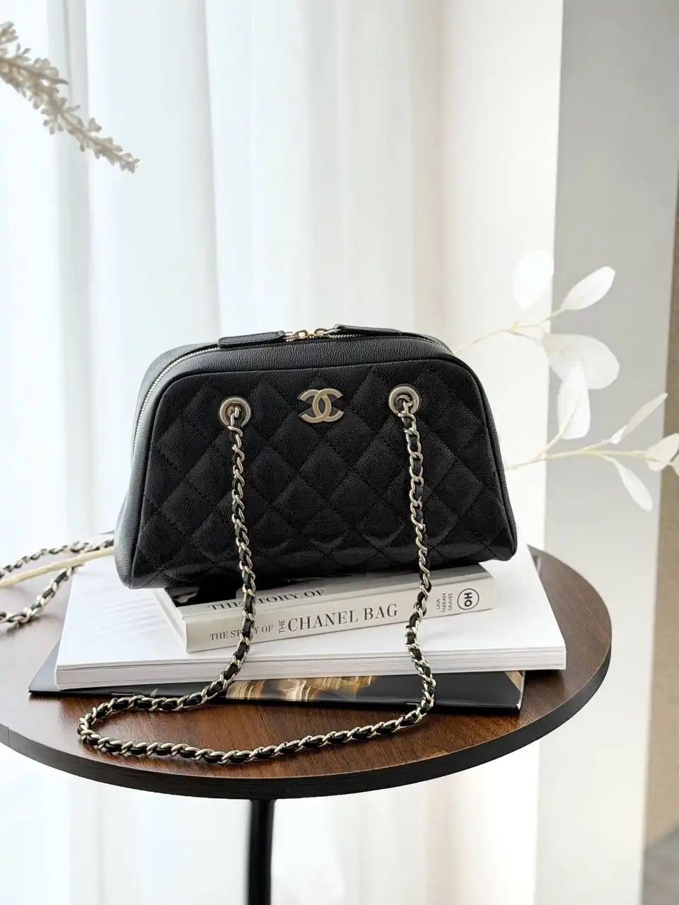 Chanel Bowling Small Black GHW - photo 4