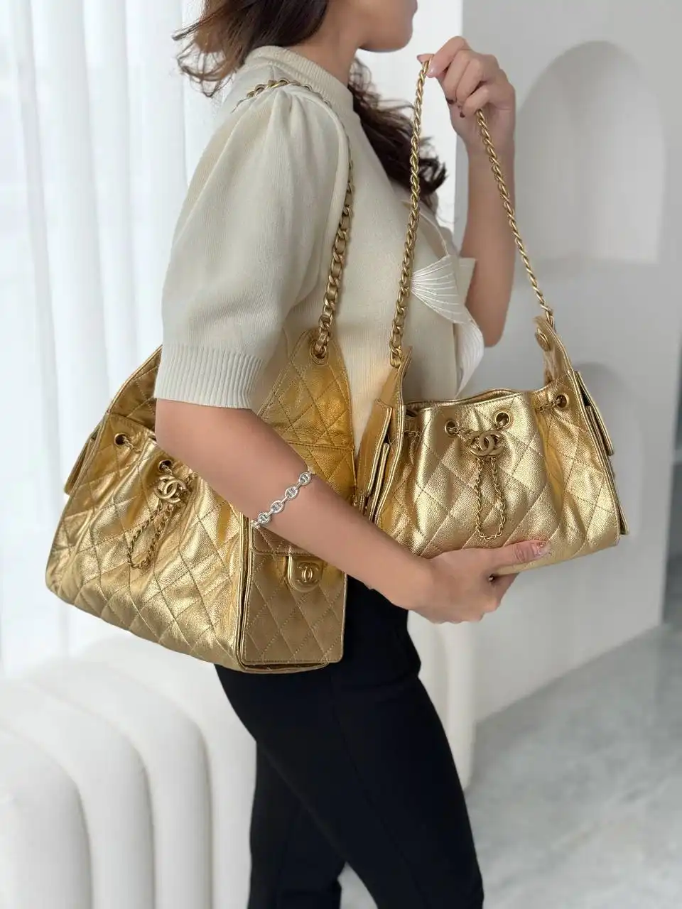 Chanel 25 / C25 Mini Gold GHW - photo 9