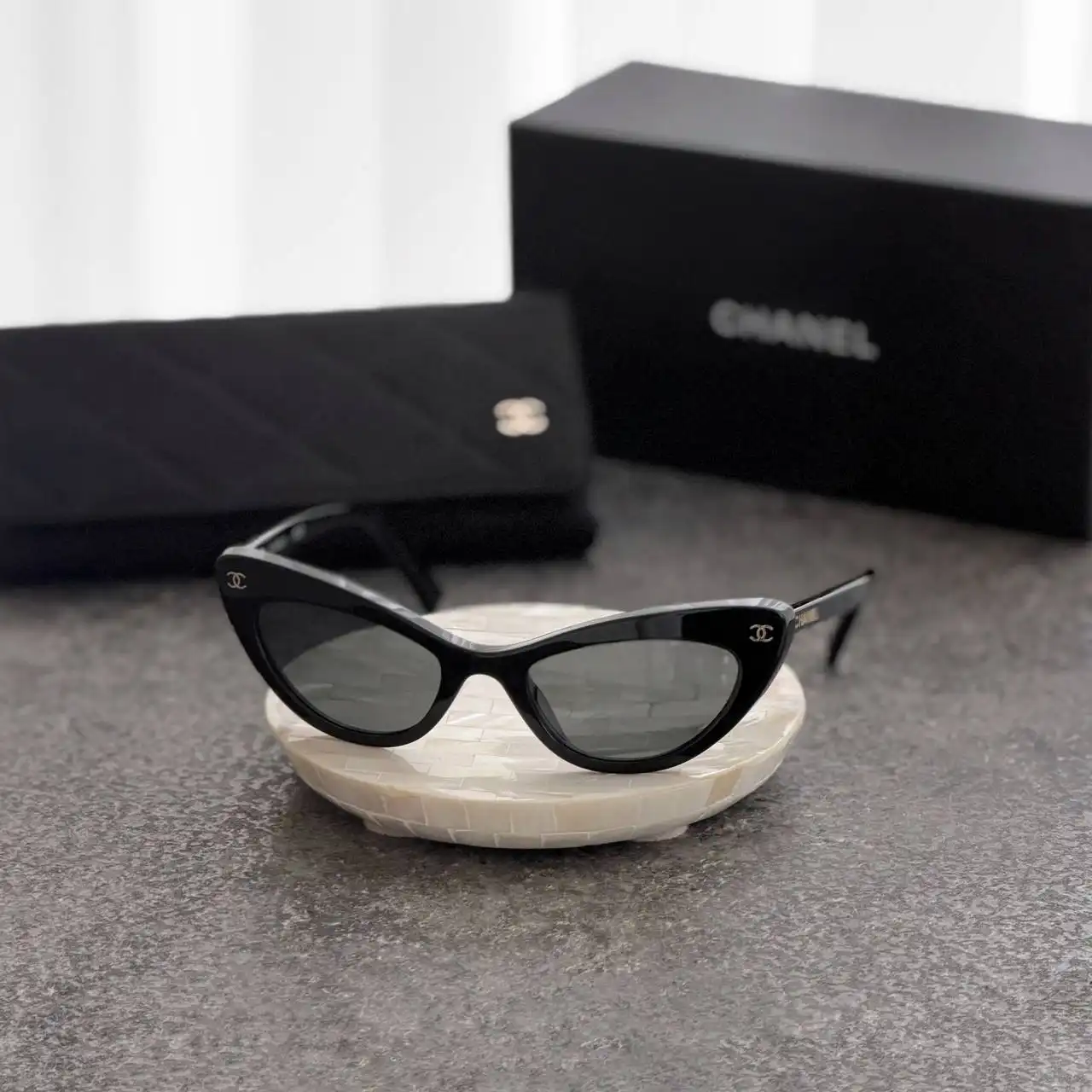 CHANEL Chanel Cat Eye Sunglasses Acetate Black Lenses Grey