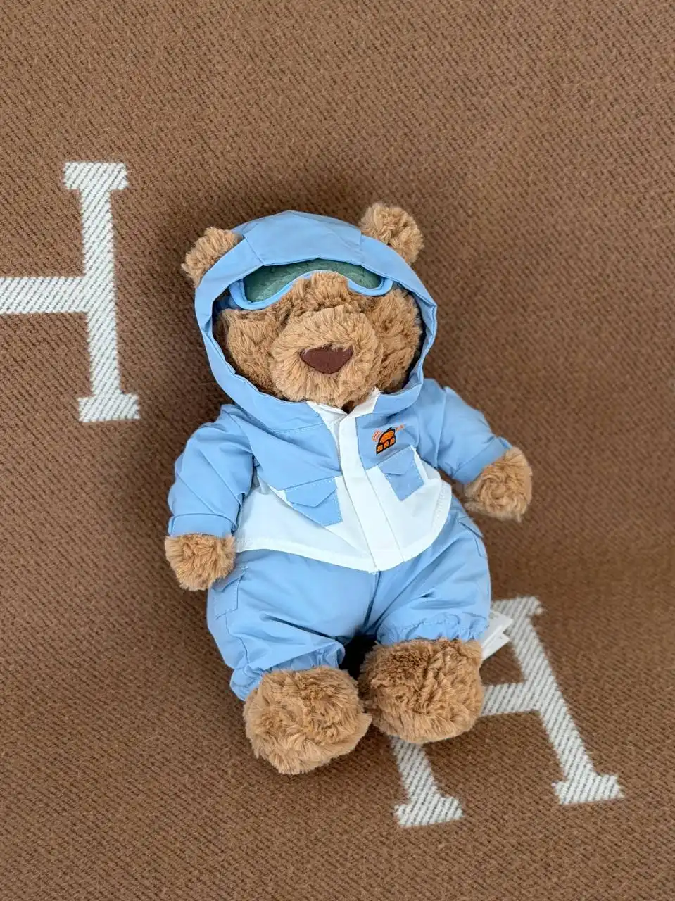 Jellycat Jellycat Bartholomew Bear Snow Suit