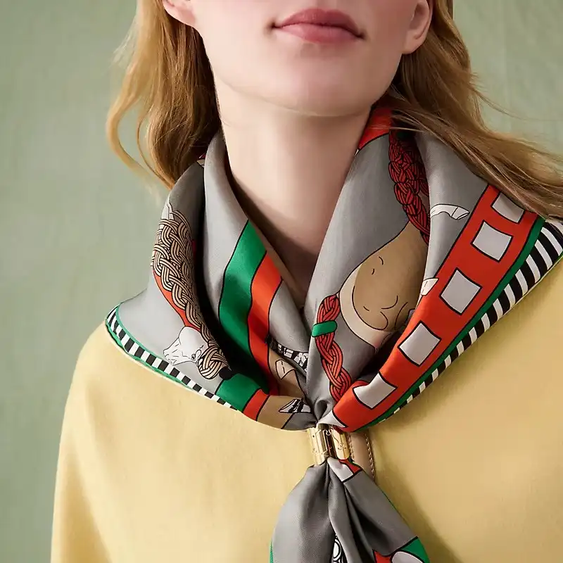 Hermes Scarf Ring Parthenon Scarf Ring GHW - photo 5