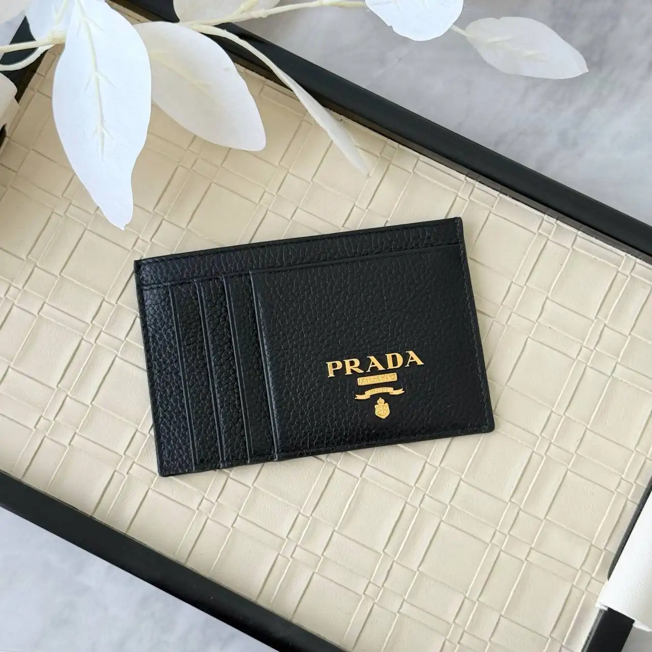 Prada Prada Card Holder Wallet Grain