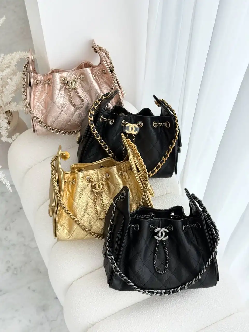 Chanel 25 / C25 Mini Gold GHW - photo 6