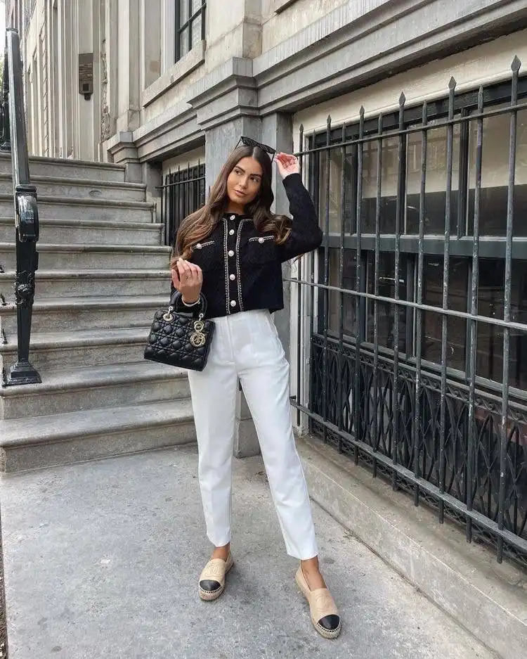 Chanel Classic Ballerina Beige Black - photo 5