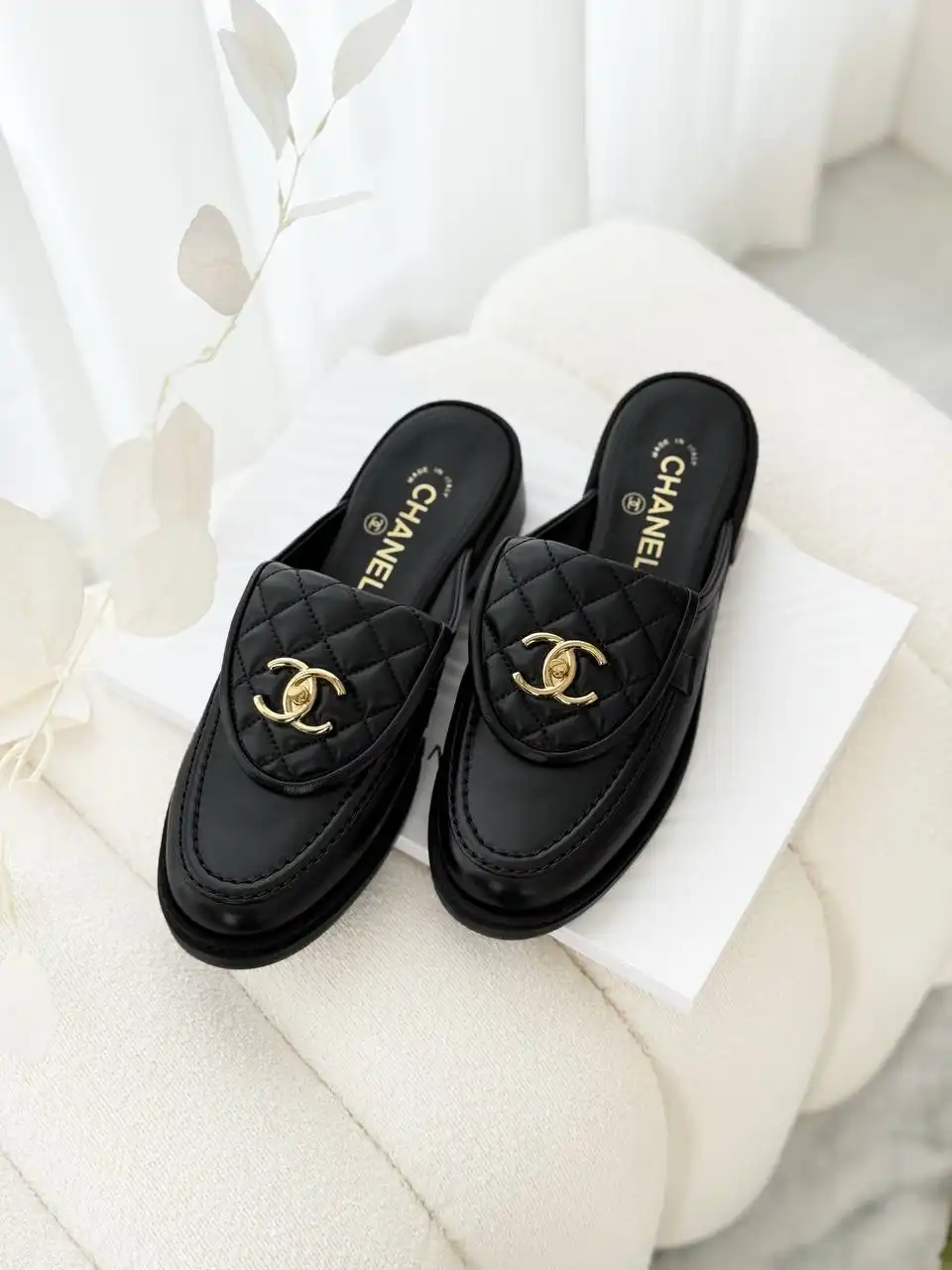 CHANEL Quilted CC Turnlock Mules Black GHW | Snowceline Luxuries