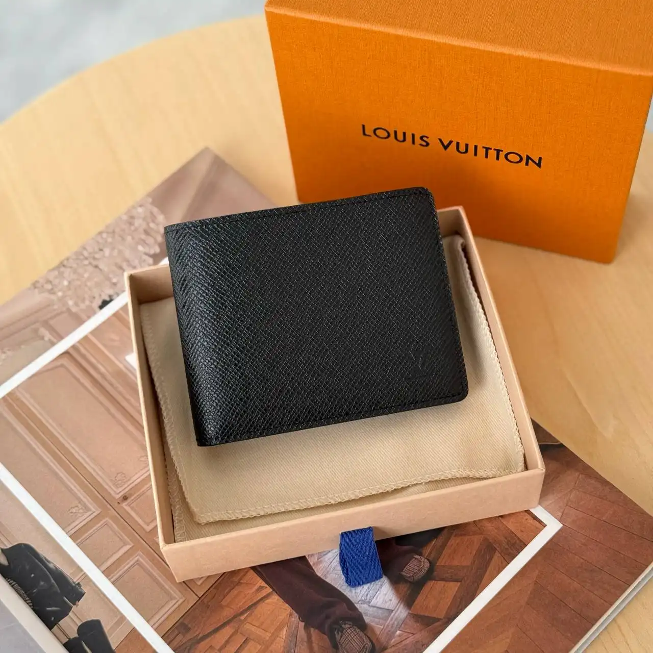 Louis Vuitton LV Slender Wallet Taiga Black