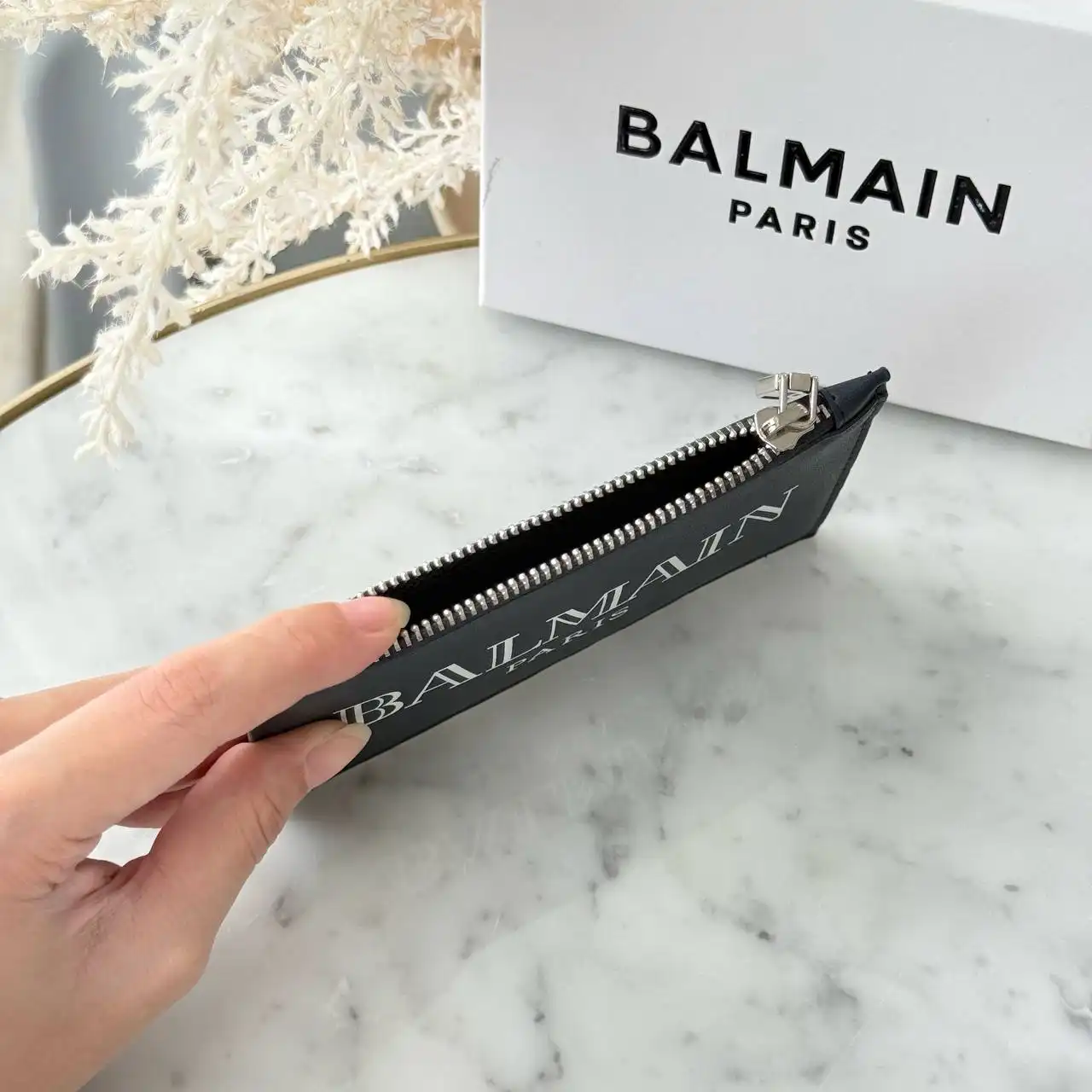 Balmain Thin Wallet Navy Classic Logo - photo 3