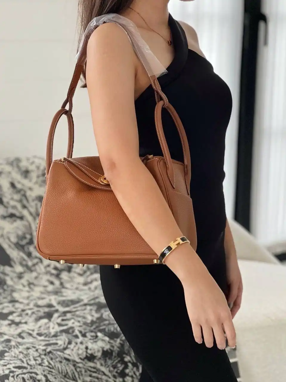 Hermes Hermes Lindy 26 / L26 Gold GHW