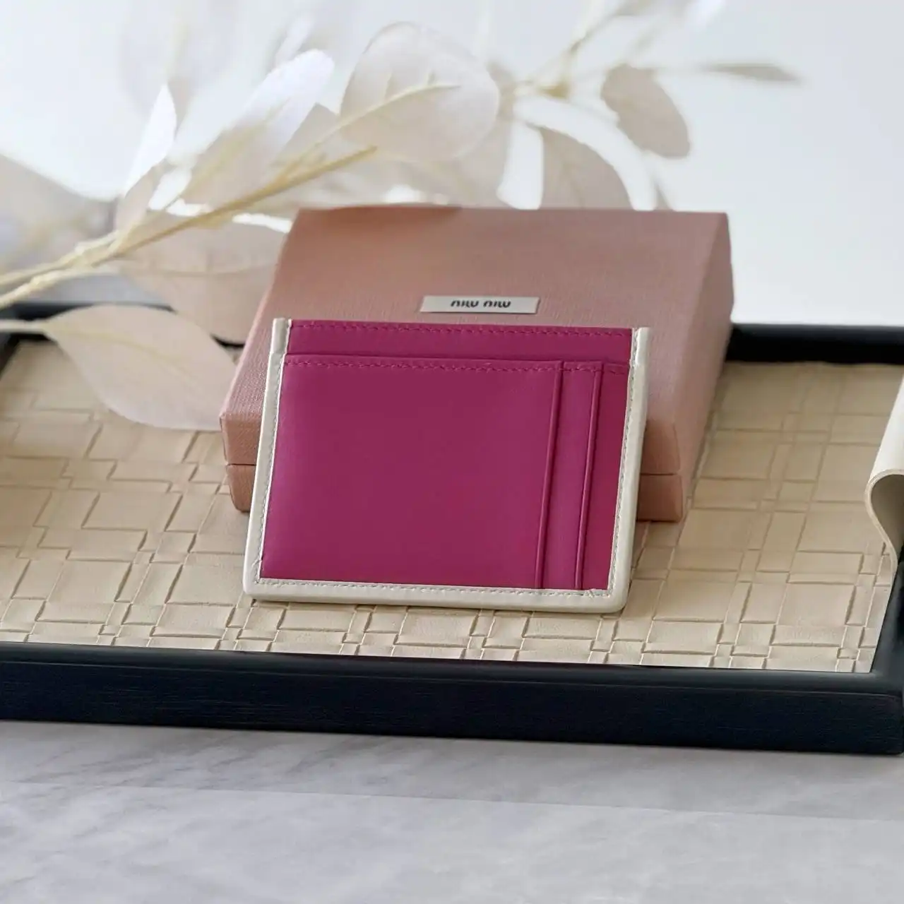 Miu Miu Miu Miu Card Holder Wallet  Fuschia List White