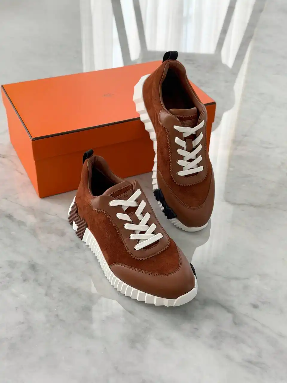 Hermes Hermes Bouncing Sneaker Gold