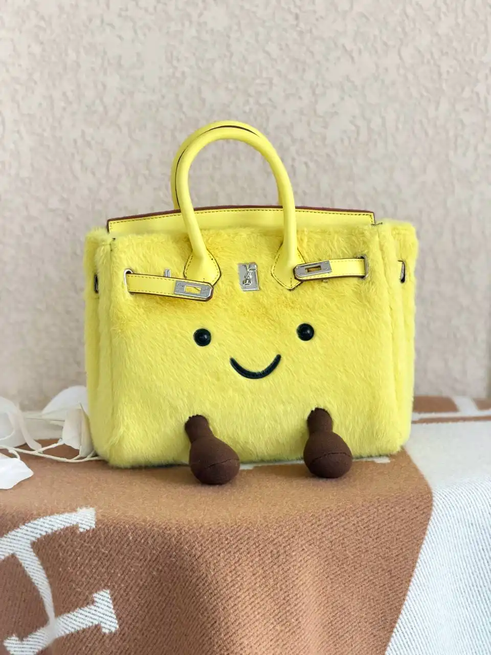 Jellycat Jellycat Birkin Medium Pineapple Milkshake