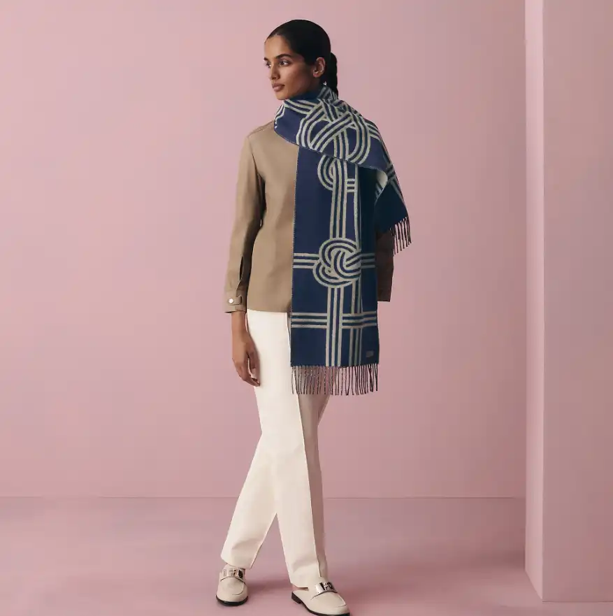 Hermes Petite Casaque Noeuds Marins Scarf Bleu Transat / Beige Chine - photo 5