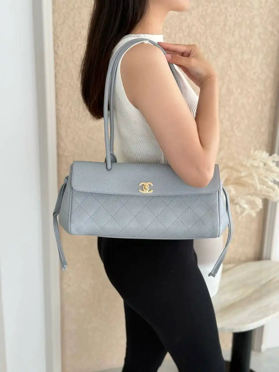 Chanel Baguette East West Tote Bag Small Grey GHW - photo 5