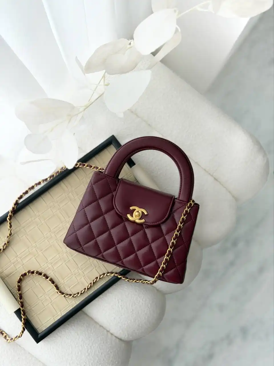 Chanel Kelly Small Burgundy - photo 3