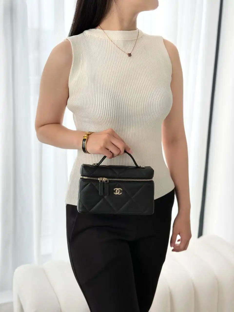 Chanel Vanity Clutch Top Handle Big Square Black Caviar GHW - photo 3