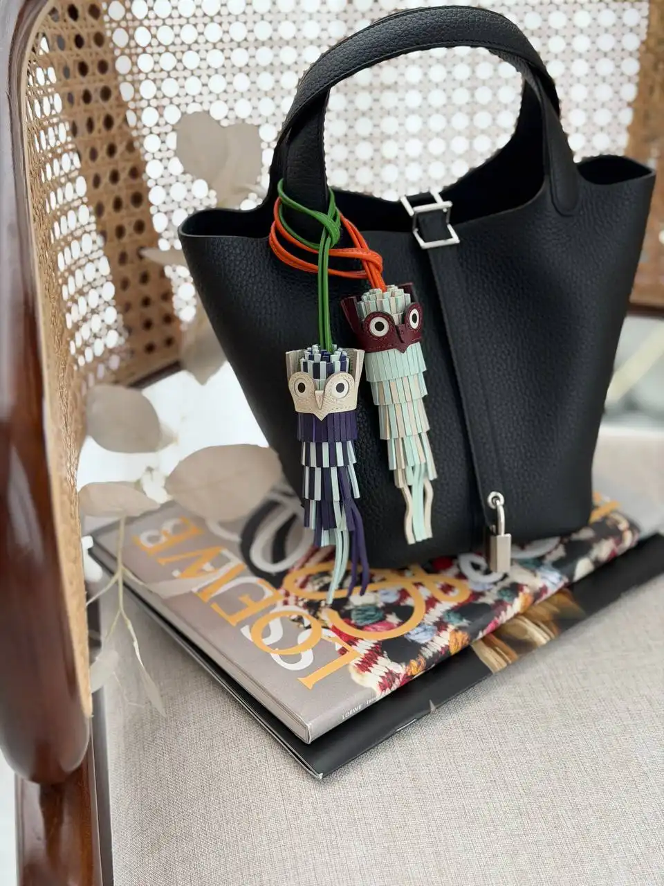 Hermes Accessoire de sac Chouette Purple / Vert Peppermint / Vert Yucca / Craie / Blanc - photo 4