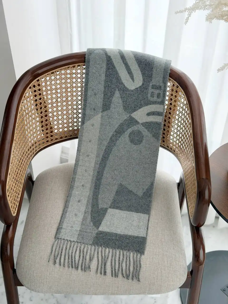 Hermes Hermes Ready Steady Go Scarf Gris Elephant / Gris Clair Chine