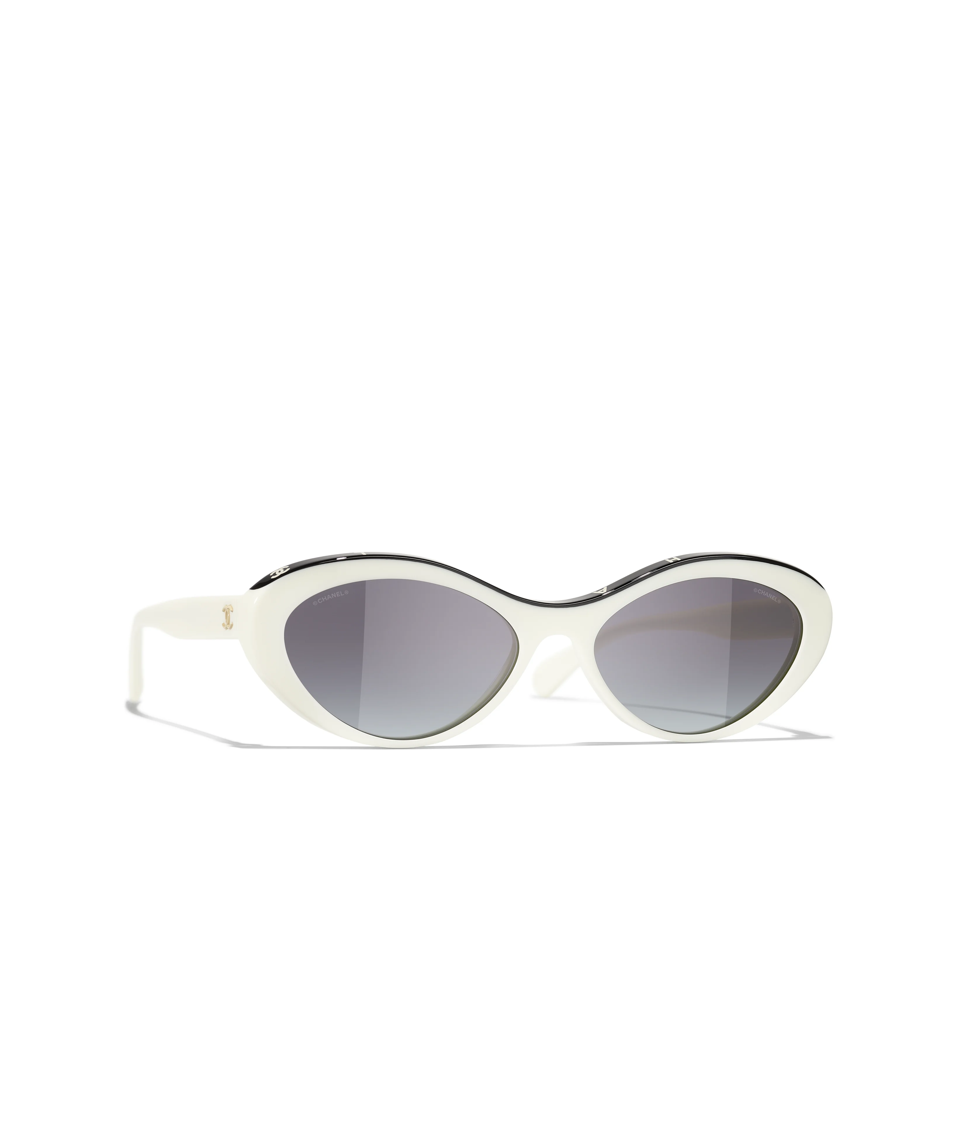 Chanel Oval Sunglasses In White-Black Acetate Frame With Gray Polarized Gradient Lenses - photo 3
