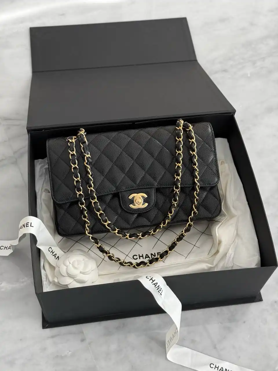 CHANEL Chanel Medium Classic Double Flap Caviar Black GHW
