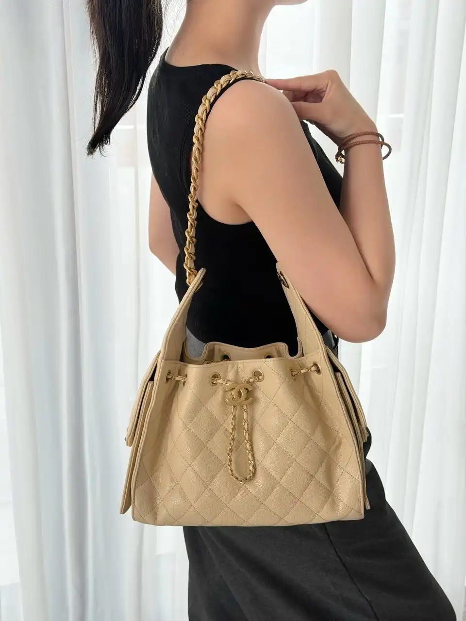 Chanel 25 / C25 Small Beige 2026 GHW - photo 3