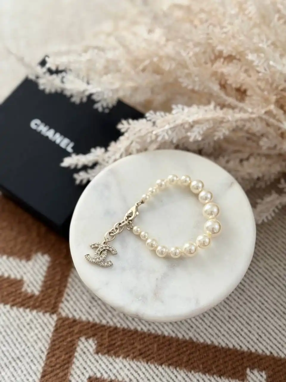 CHANEL Chanel Pearl Bracelet