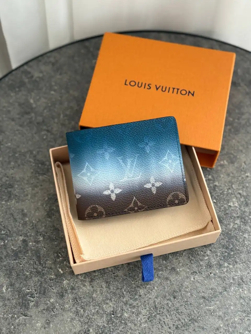 Louis Vuitton LV Slender Wallet Defile Homme Printemps Ete 2026