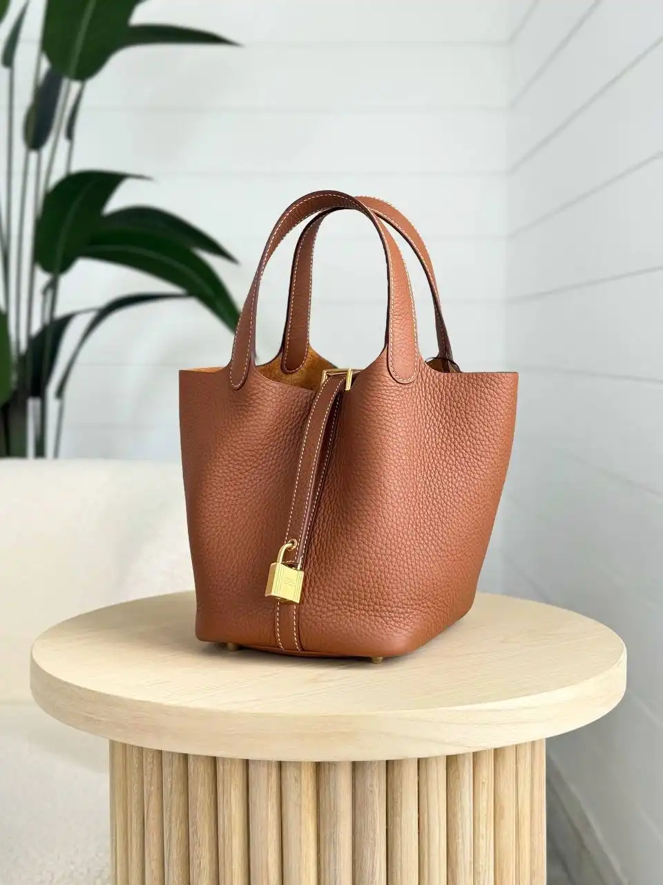 Hermes Hermes Picotin 18 / Pico18 Gold GHW
