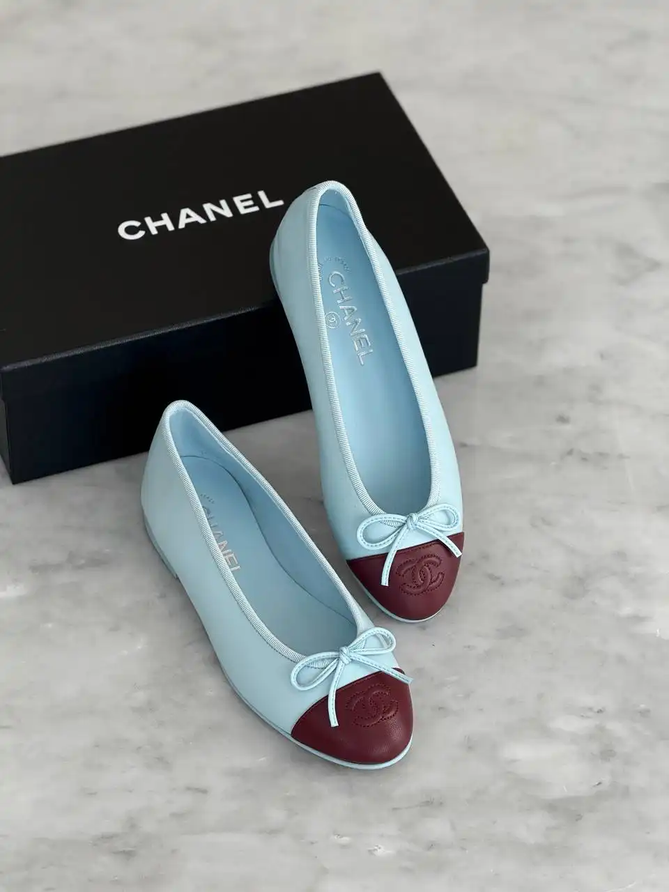 Chanel Ballerine Leather Blue Maroon - photo 4