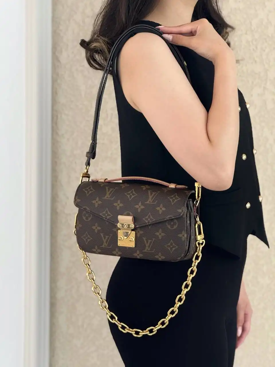 Preloved LV Metis East West Monogram - photo 4