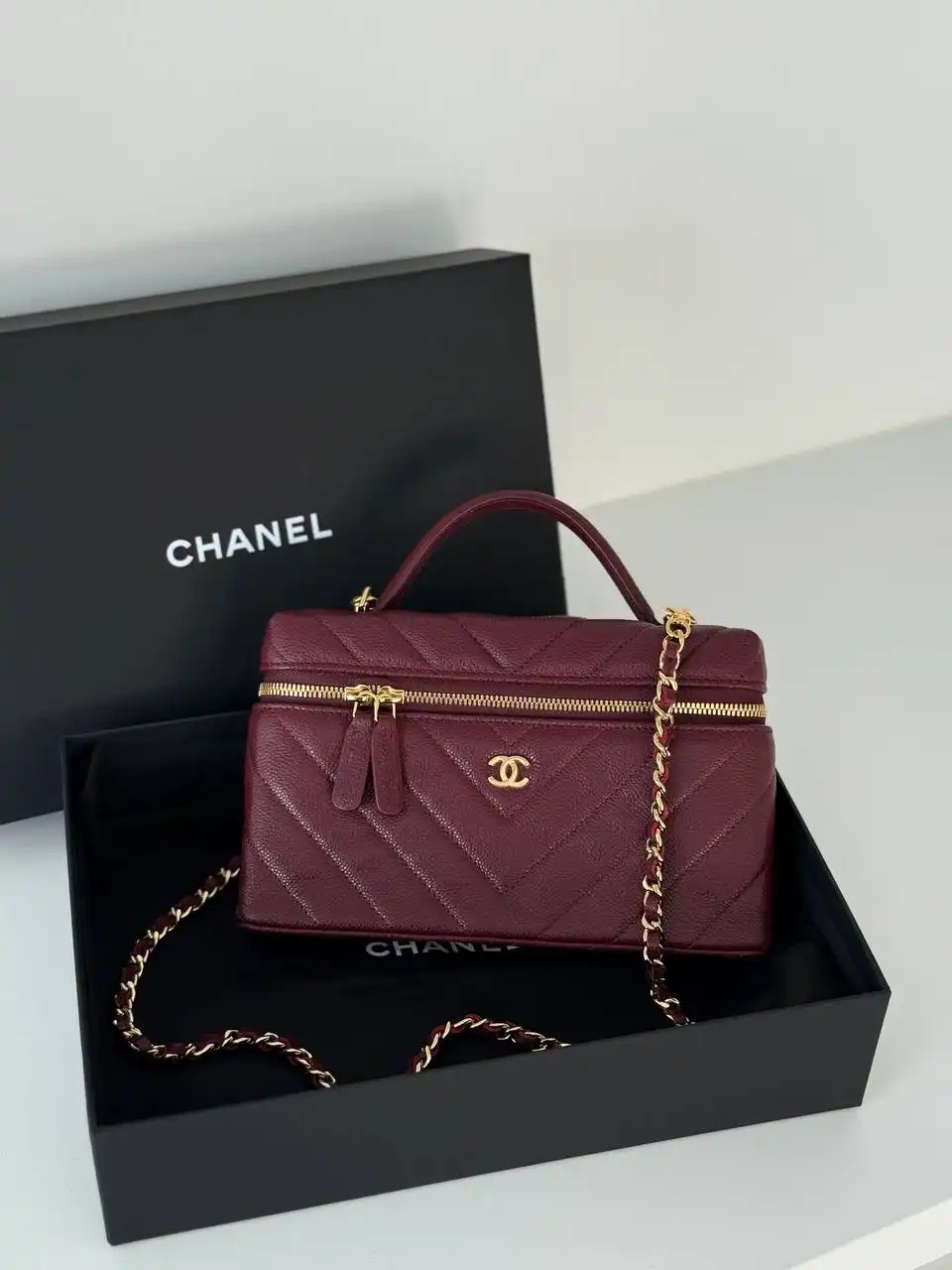 CHANEL Chanel Vanity Clutch Top Handle Chevron Dark Burgundy Caviar GHW