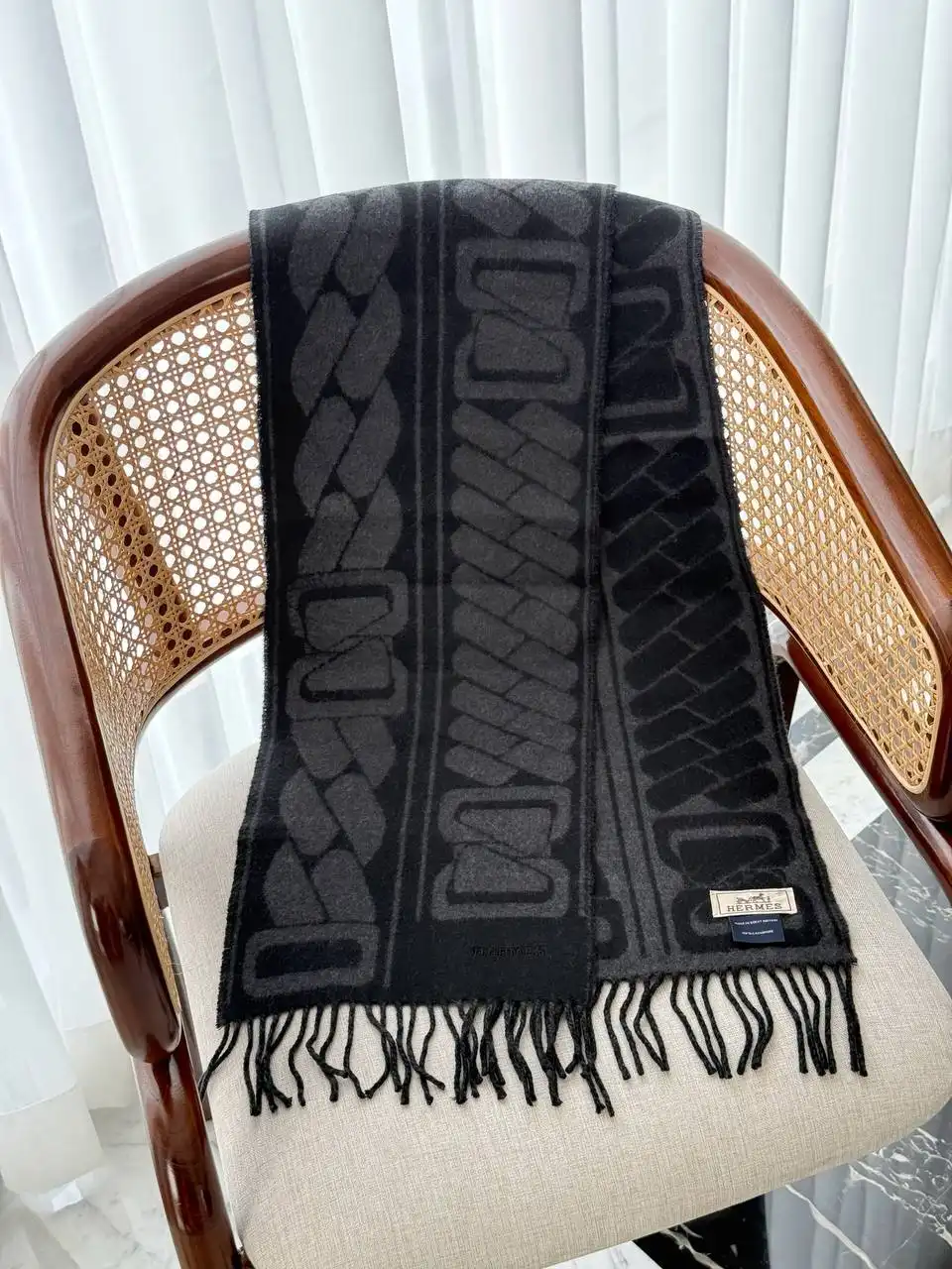 Hermes Hermes Clic Cest Noue Scarf Noir / Anthracite