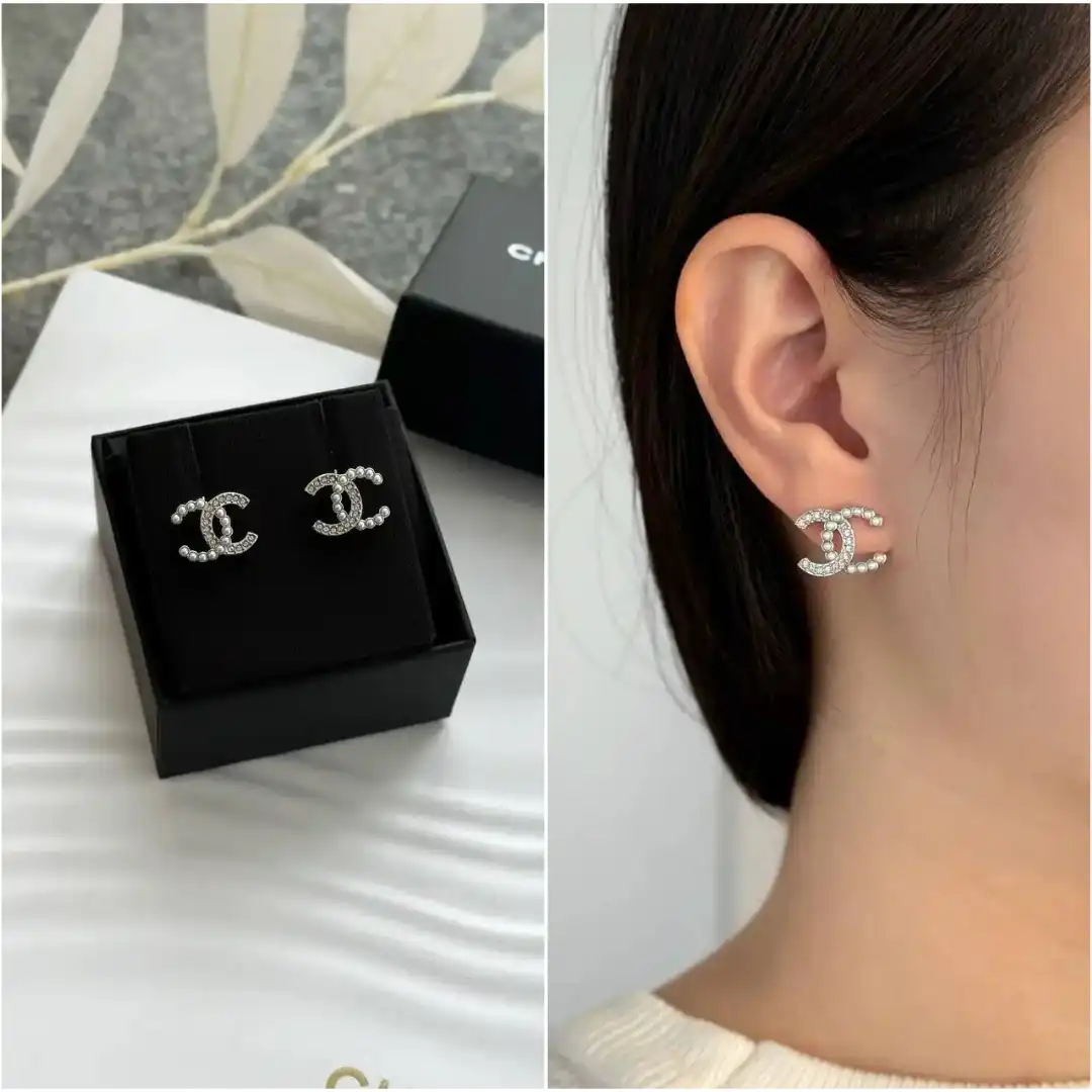 CHANEL Chanel Earring Pearl Blink Mirror SHW