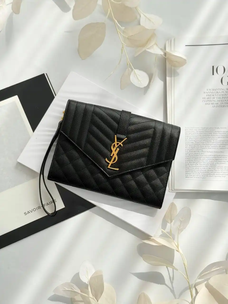 YSL Envelope Wristlet Clutch Black Caviar GHW - photo 3
