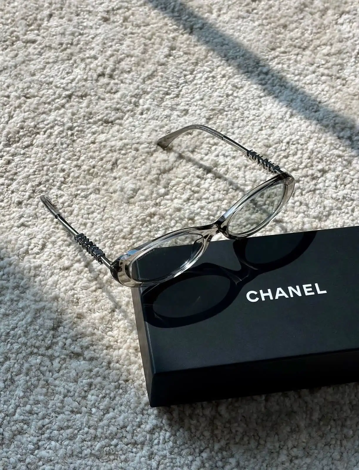 Chanel Oval Sunglasses Frame Acetate & Metal Light Grey - photo 3