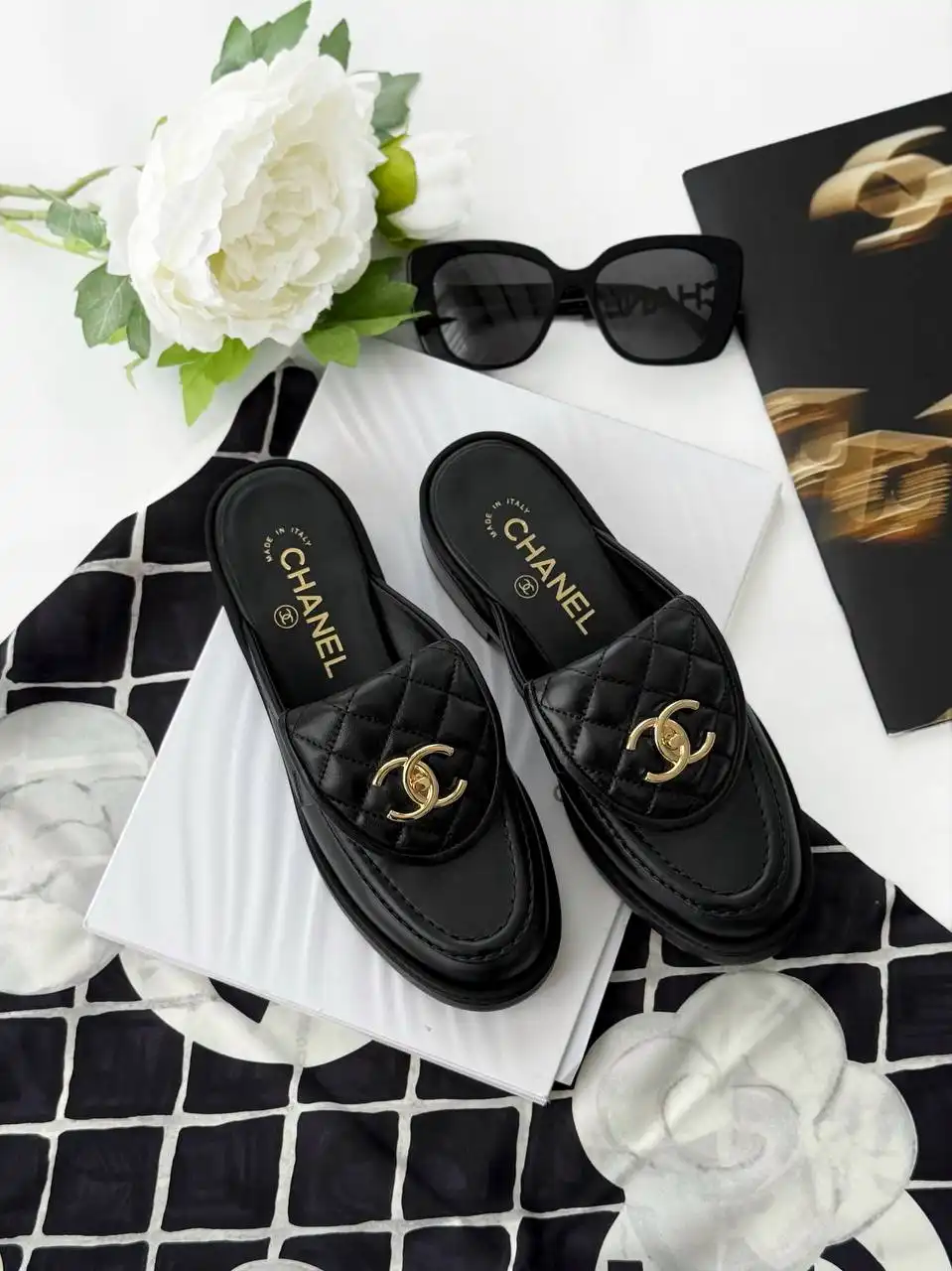 Chanel Quilted CC Turnlock Mules Black GHW - photo 5