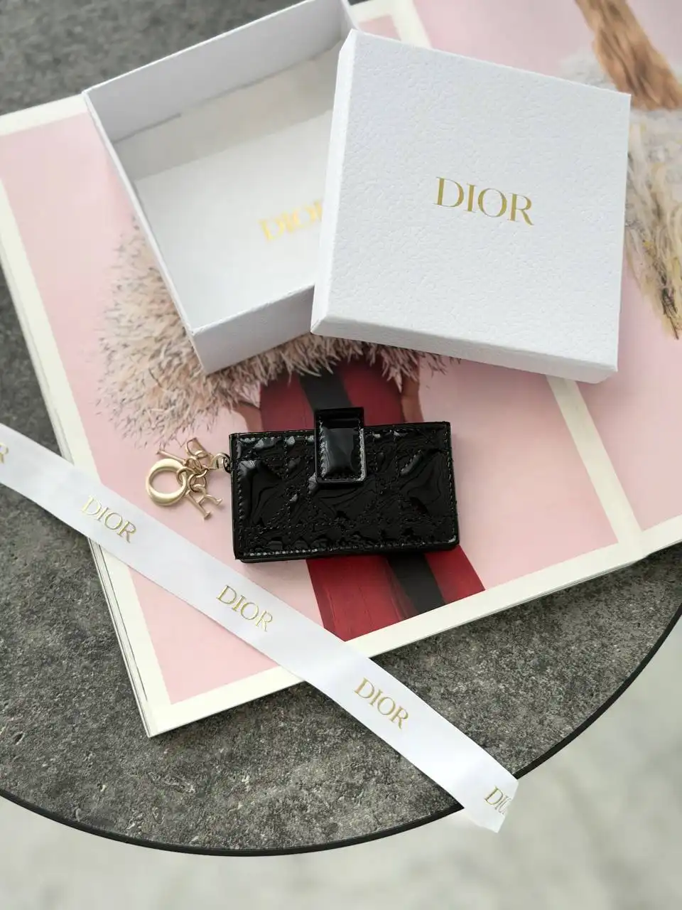 Dior Lady Dior Jasmine Gusset Card Holder Black Patent Cannage Calfskin - photo 3