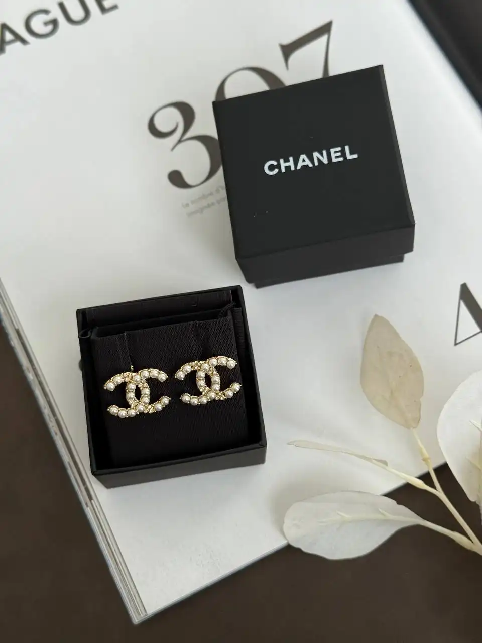 CHANEL Chanel Earrings Signature Pearl CC GHW