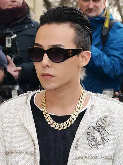 Chanel Rectangle Sunglasses GD Black GHW - photo 7