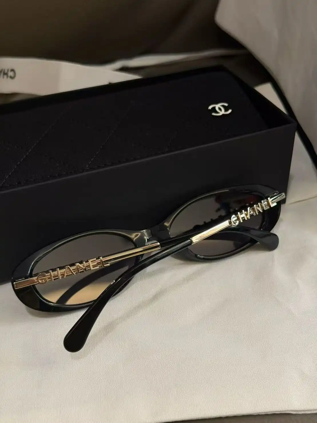 Chanel Oval Sunglasses Frame Acetate & Metal Black with Lenses Grey - photo 3