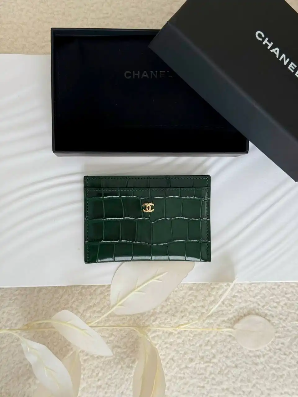 CHANEL Chanel Classic Card Holder Croco Green Emerald GHW