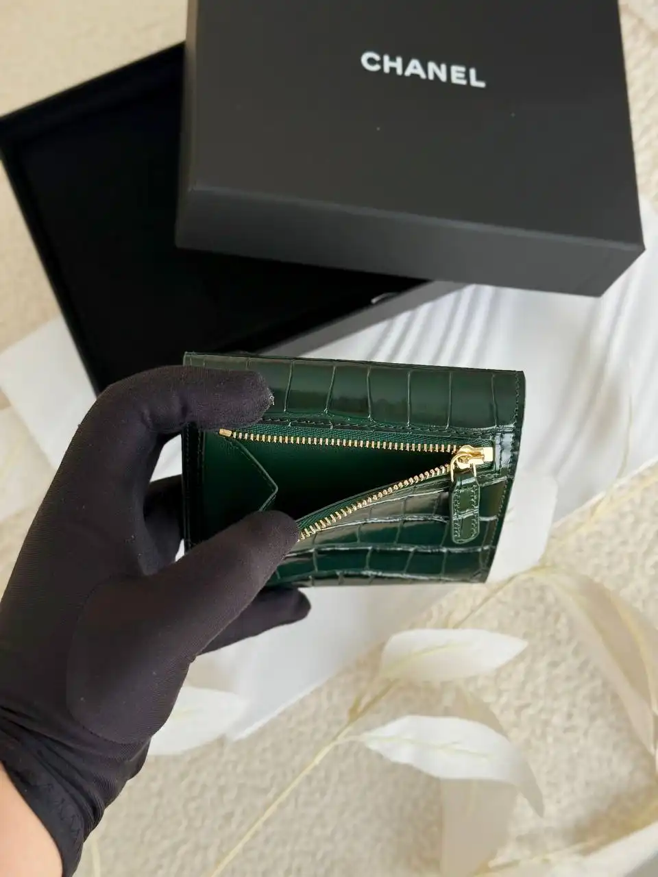 Chanel Small Wallet Trifold Croco Green Emerald GHW - photo 5