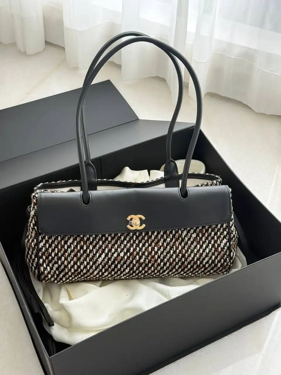 CHANEL Chanel Baguette East West Tote Small Tweed Black White